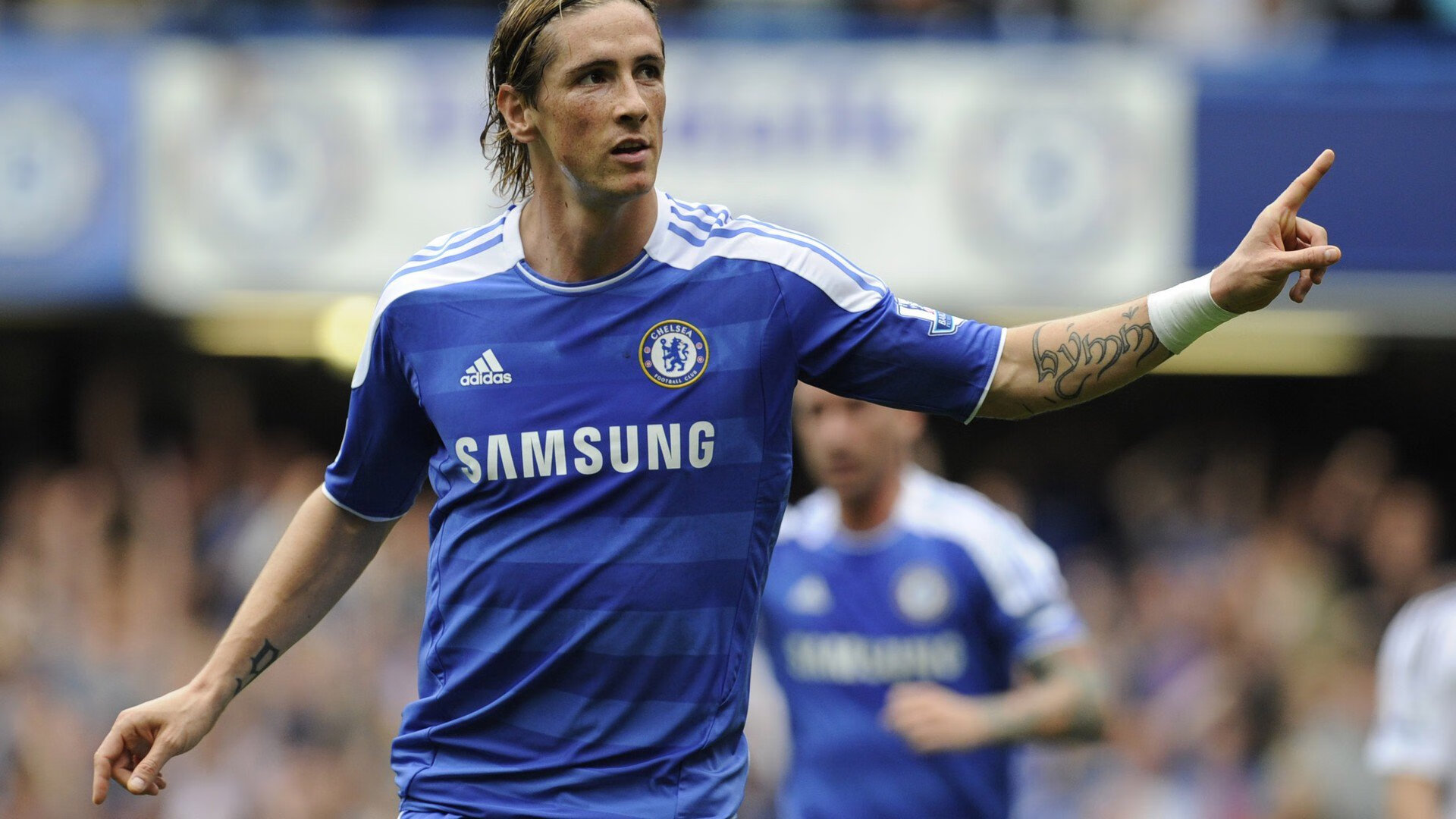 佩纳罗尔防守表现稳固，佩纳罗尔足球俱乐部